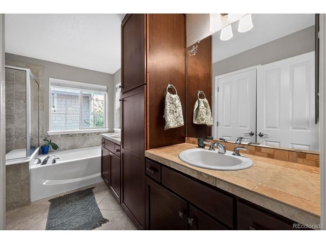 9077 E 35th Ave, Denver, CO 80238