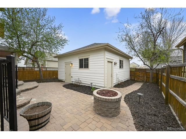 9077 E 35th Ave, Denver, CO 80238