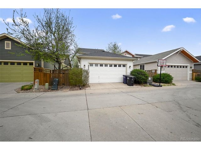 9077 E 35th Ave, Denver, CO 80238