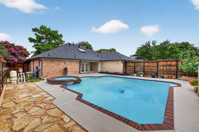 2340 Highlands Creek Road, Carrollton, TX 75007