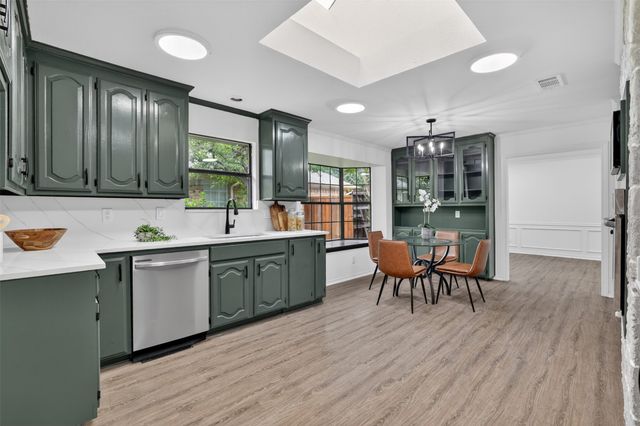2340 Highlands Creek Road, Carrollton, TX 75007