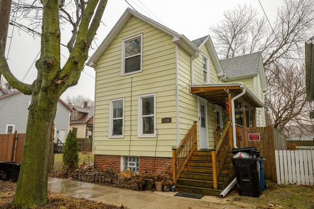 715 13th STREET, Racine, WI 53403