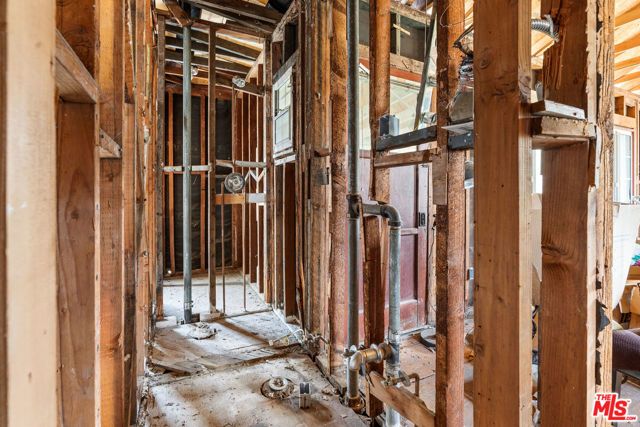 1505 N Naomi Street, Burbank, CA 91505