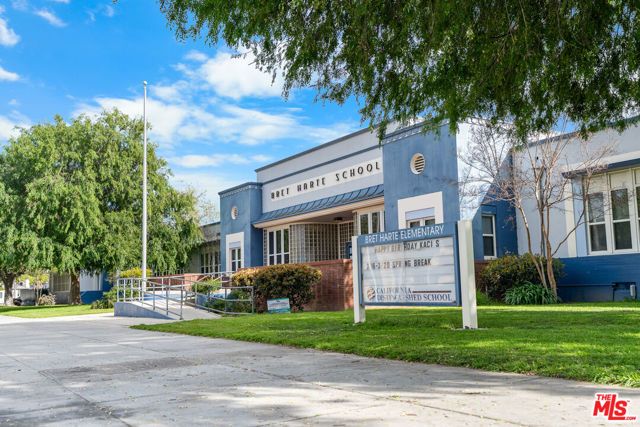 1505 N Naomi Street, Burbank, CA 91505