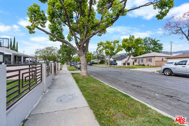 1505 N Naomi Street, Burbank, CA 91505