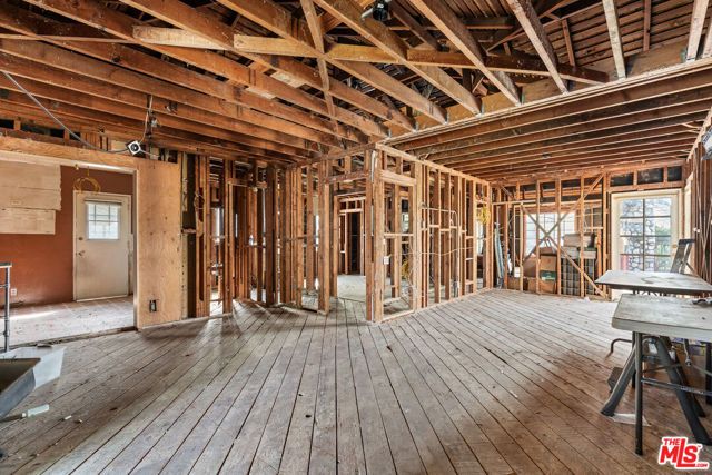 1505 N Naomi Street, Burbank, CA 91505