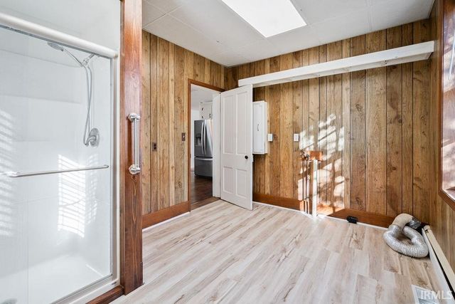 105 S SYCAMORE Street, Galveston, IN 46932