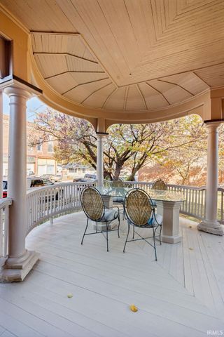 105 S SYCAMORE Street, Galveston, IN 46932