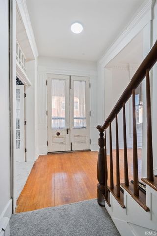 105 S SYCAMORE Street, Galveston, IN 46932