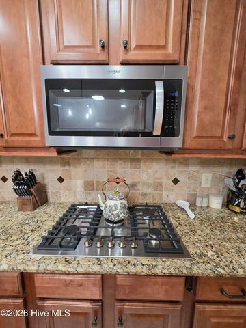 3605 Prestwick Place, Greenville, NC 27834