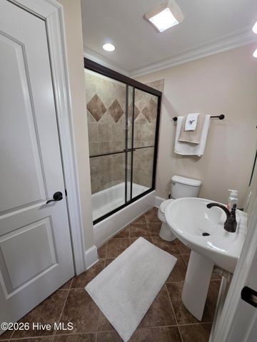 3605 Prestwick Place, Greenville, NC 27834