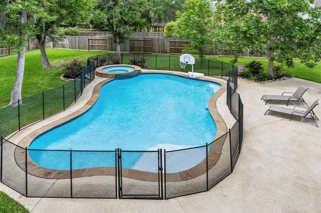 2843 Taylorcrest, Missouri City, TX 77459