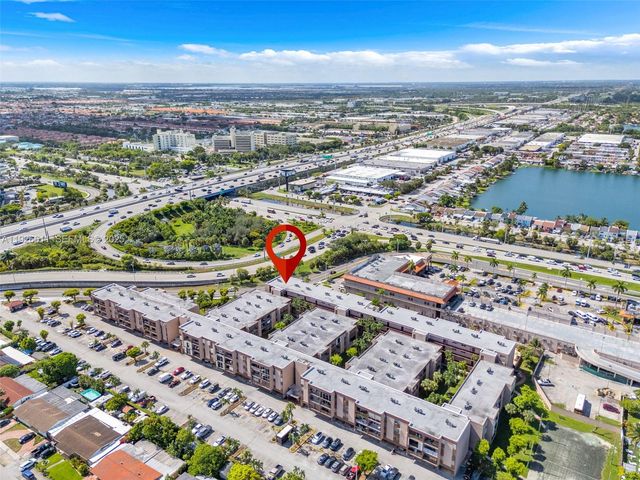 1900 W 68th St F302, Hialeah, FL 33014