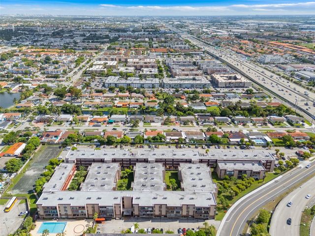 1900 W 68th St F302, Hialeah, FL 33014