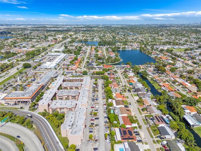 1900 W 68th St F302, Hialeah, FL 33014