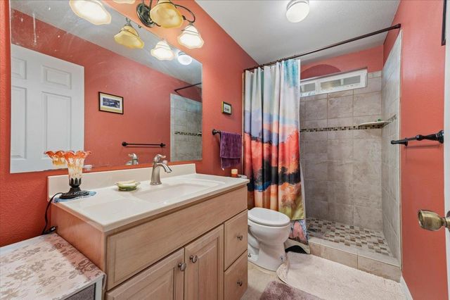 15495 Nancy Way, Grass Valley, CA 95949