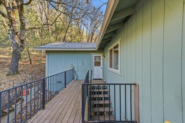 15495 Nancy Way, Grass Valley, CA 95949