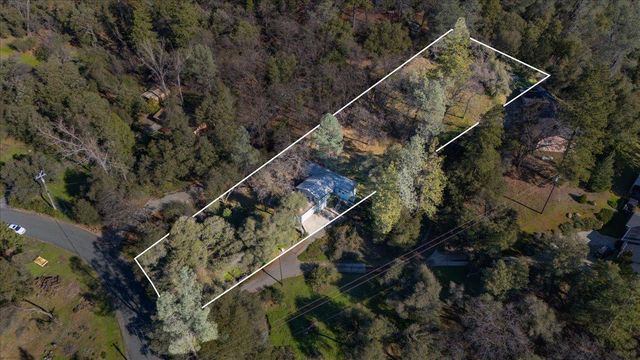 15495 Nancy Way, Grass Valley, CA 95949