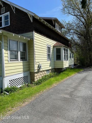 54 Main Avenue, North Greenbush, NY 12198