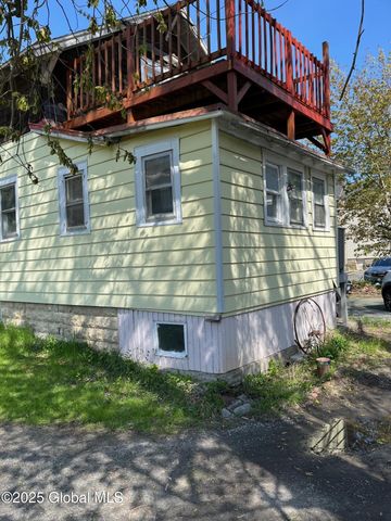54 Main Avenue, North Greenbush, NY 12198