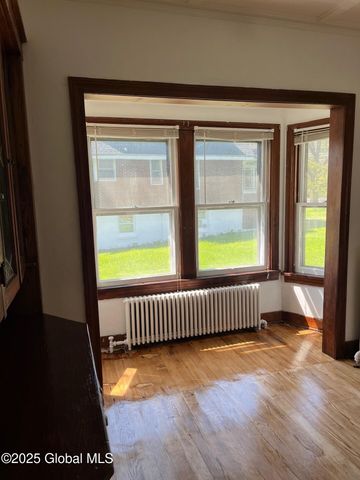 54 Main Avenue, North Greenbush, NY 12198