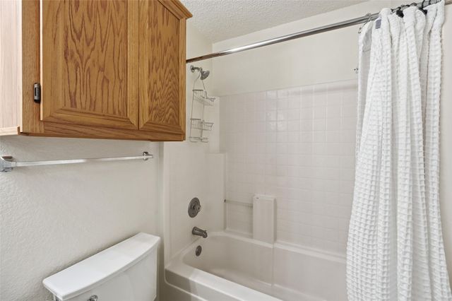 6118 Wall Street, Arlington, TX 76018