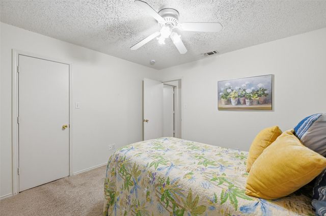 6118 Wall Street, Arlington, TX 76018