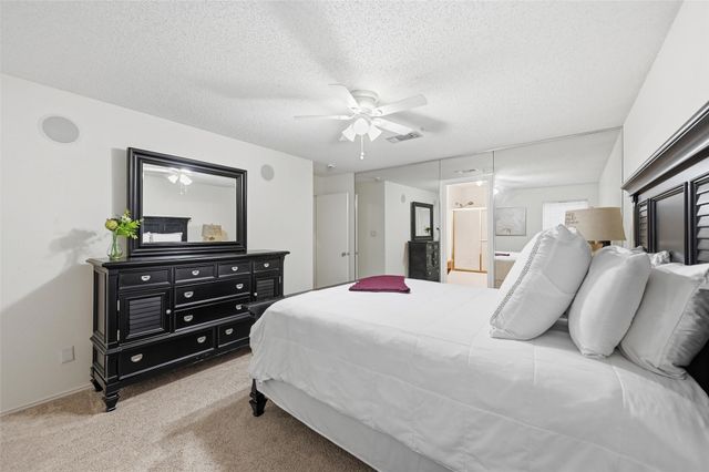 6118 Wall Street, Arlington, TX 76018