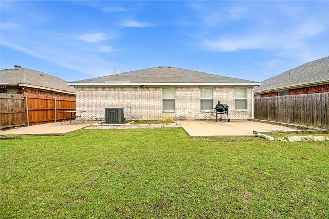 6118 Wall Street, Arlington, TX 76018