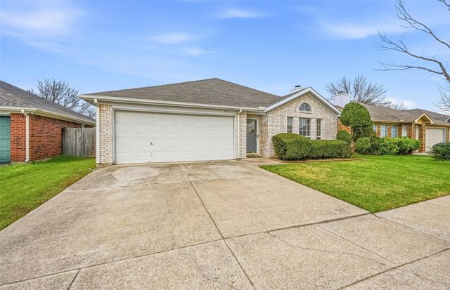 6118 Wall Street, Arlington, TX 76018