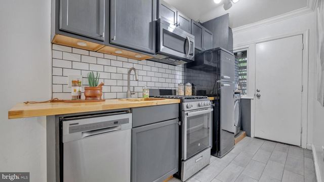 1814 BENNING RD NE #1, Washington, DC 20002