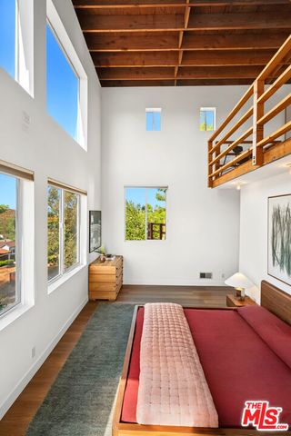 23685 Clover Trail, Calabasas, CA 91302