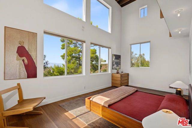 23685 Clover Trail, Calabasas, CA 91302