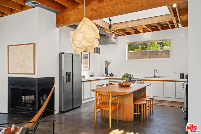 23685 Clover Trail, Calabasas, CA 91302
