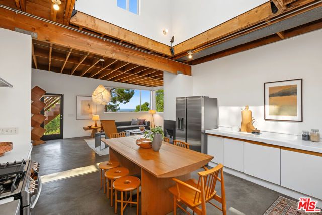 23685 Clover Trail, Calabasas, CA 91302