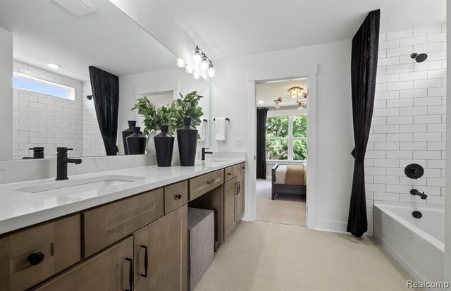 6272 Marsh Road, Ypsilanti, MI 48197