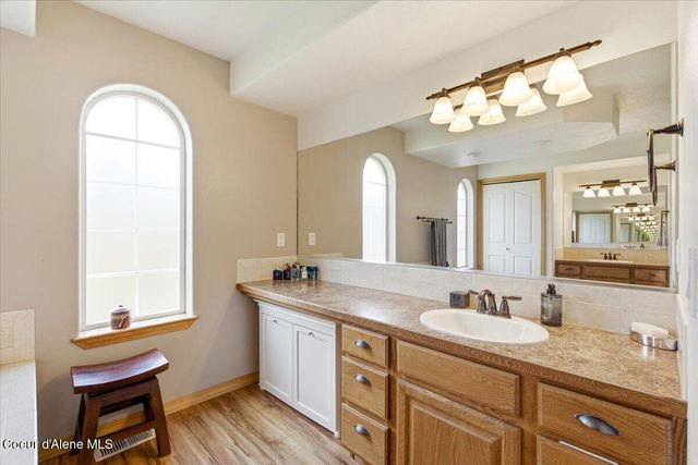 3732 N Miners Loop, Coeur D'alene, ID 83815