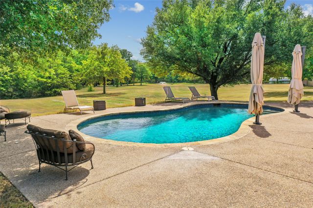 1570 Karen Drive, Argyle, TX 76226