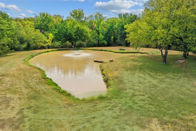 1570 Karen Drive, Argyle, TX 76226