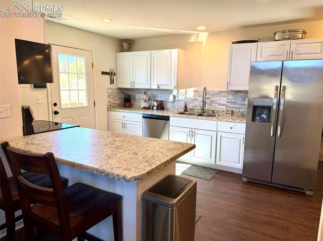 61 Stripling Lane, Divide, CO 80814