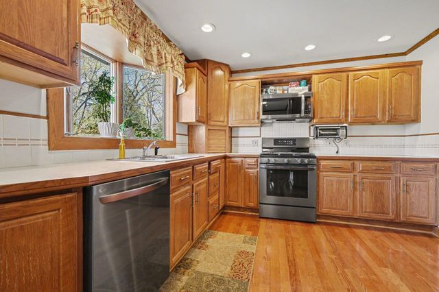 314 W Cass Street, Greenville, MI 48838