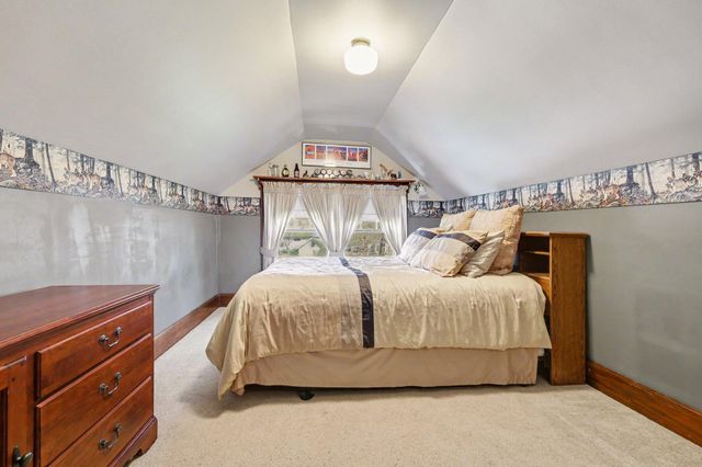 314 W Cass Street, Greenville, MI 48838