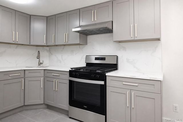 14434 37th Avenue 402, Flushing, NY 11354