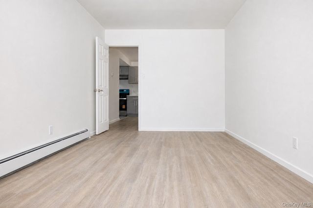 14434 37th Avenue 402, Flushing, NY 11354