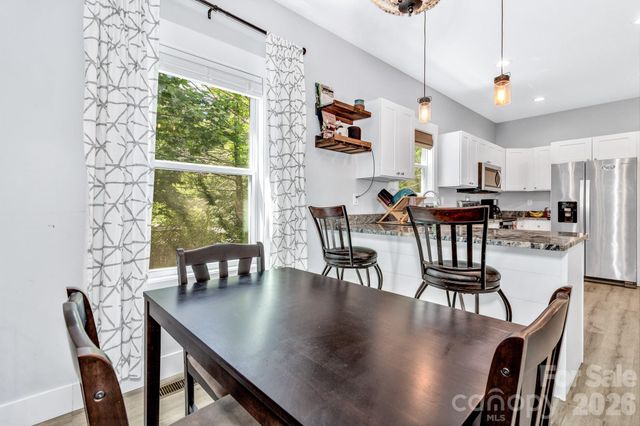 330 Old County Home Road, Asheville, NC 28806