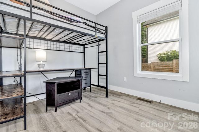 330 Old County Home Road, Asheville, NC 28806