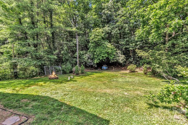 330 Old County Home Road, Asheville, NC 28806