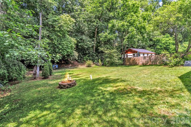 330 Old County Home Road, Asheville, NC 28806