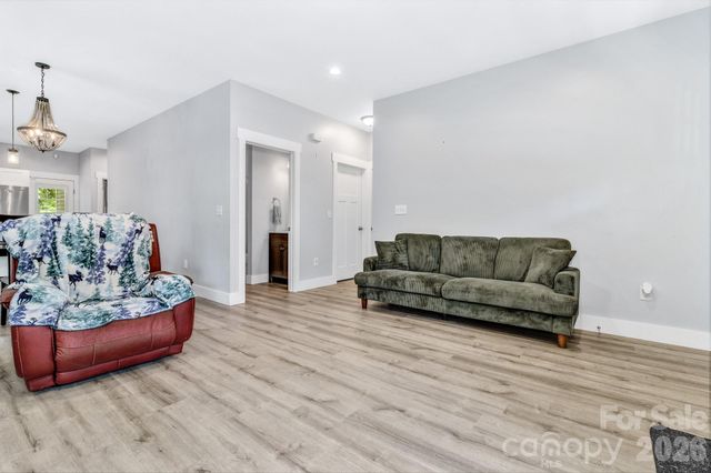 330 Old County Home Road, Asheville, NC 28806