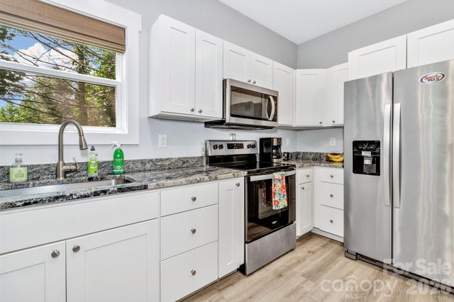 330 Old County Home Road, Asheville, NC 28806